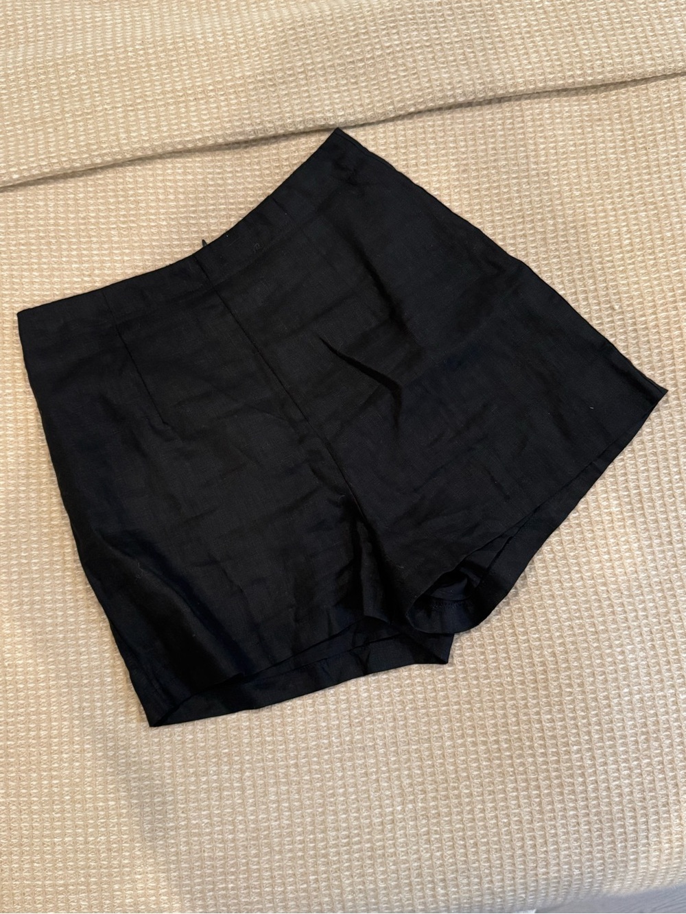 DISSH Black High-Waist Tailored Line Shorts US 4